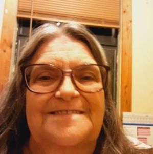 Meet your Posher, Joann